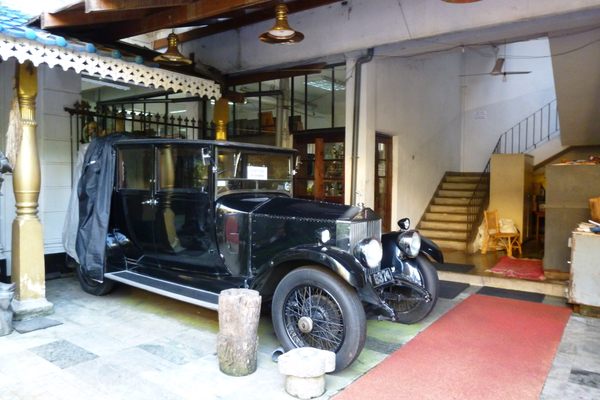 Vintage Rolls,  but why is it in a temple?