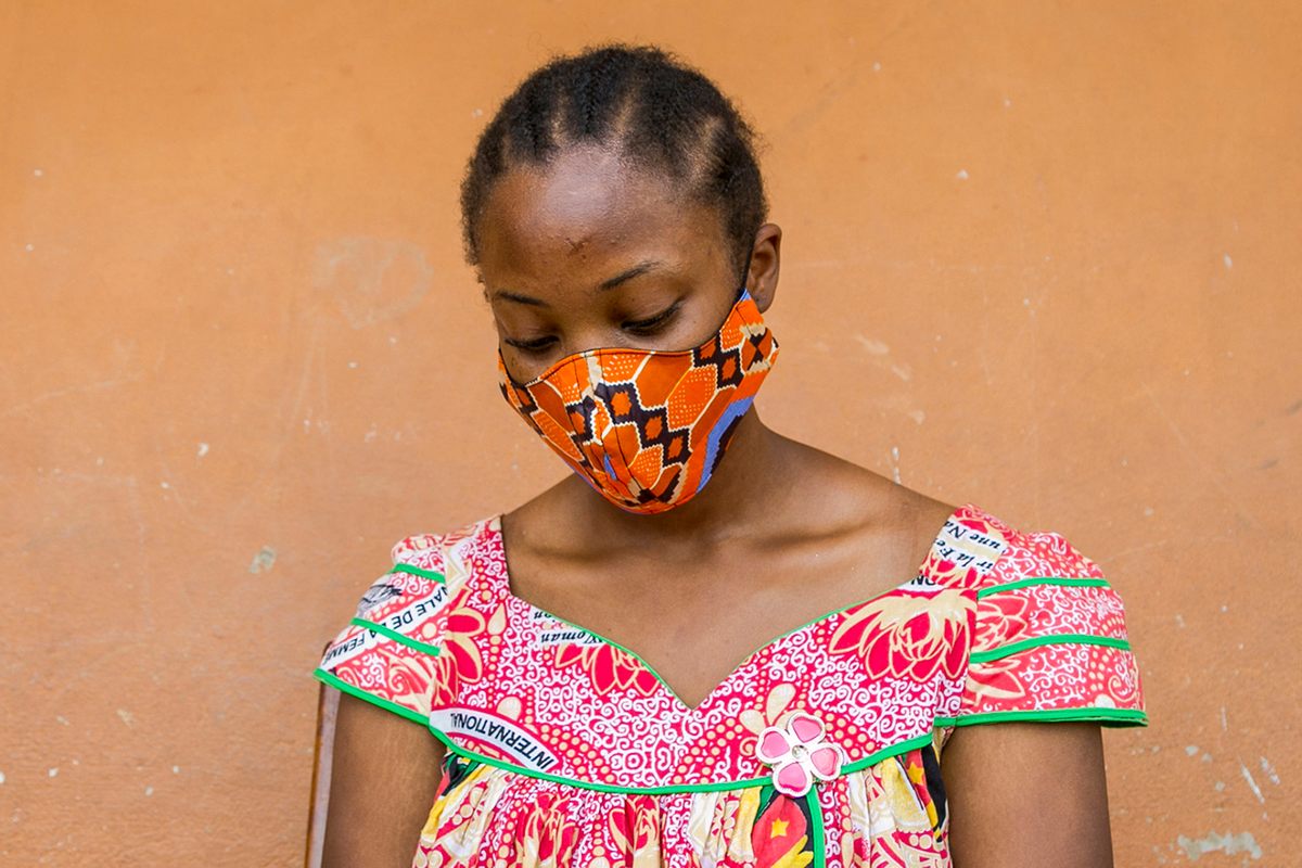 Woman wearing a mask sewn with African fabric in Yaoundé, Cameroon, April 23, 2020.