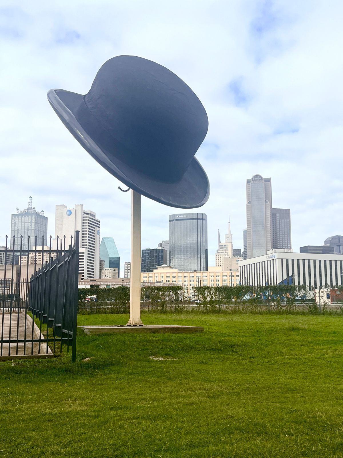 Bowler hat dallas best sale