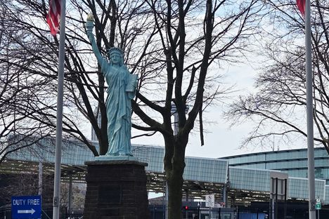 Little Lady Liberty in Niagara Falls, NY