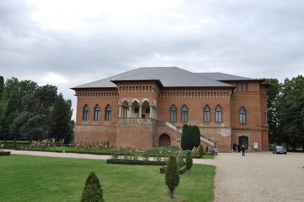 Mogosoaia Palace, Mogosoaia, Romania. (Liliana Suruceanu/Atlas Obscura)