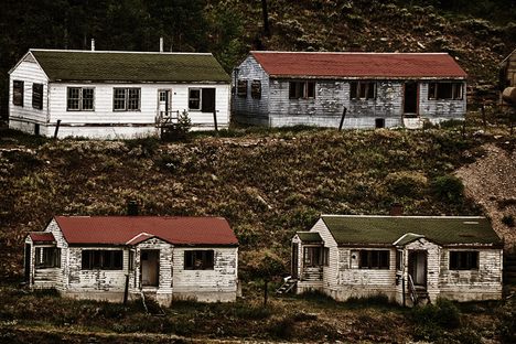 Empty houses of Gilman, Co. 