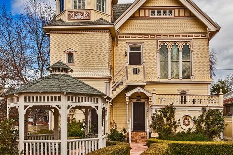 Victorian Mansion