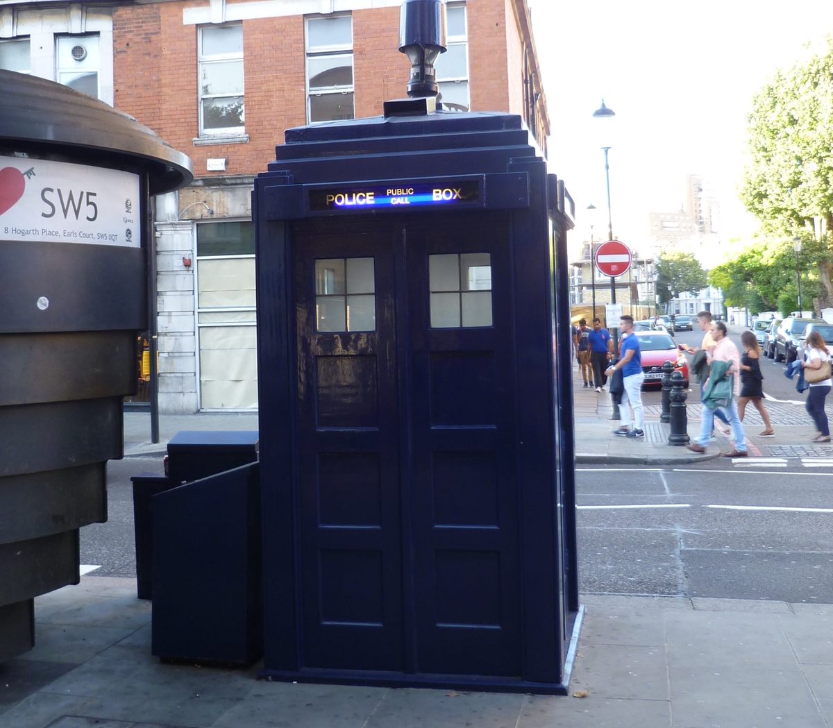 Earl s Court Police Box London England Atlas Obscura Earl s Court Police Box London England Atlas Obscura