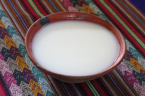 A cup of masato de yuca.