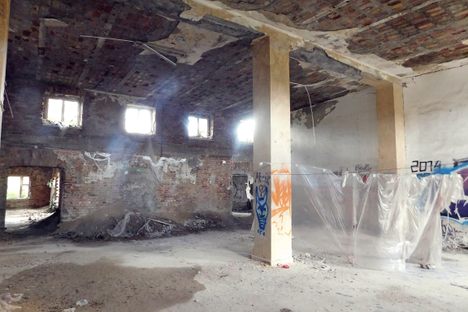 Exploring a building inside the abandoned base.