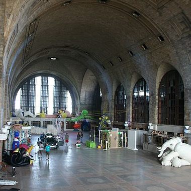 The main concourse. (Wikimedia Commons)