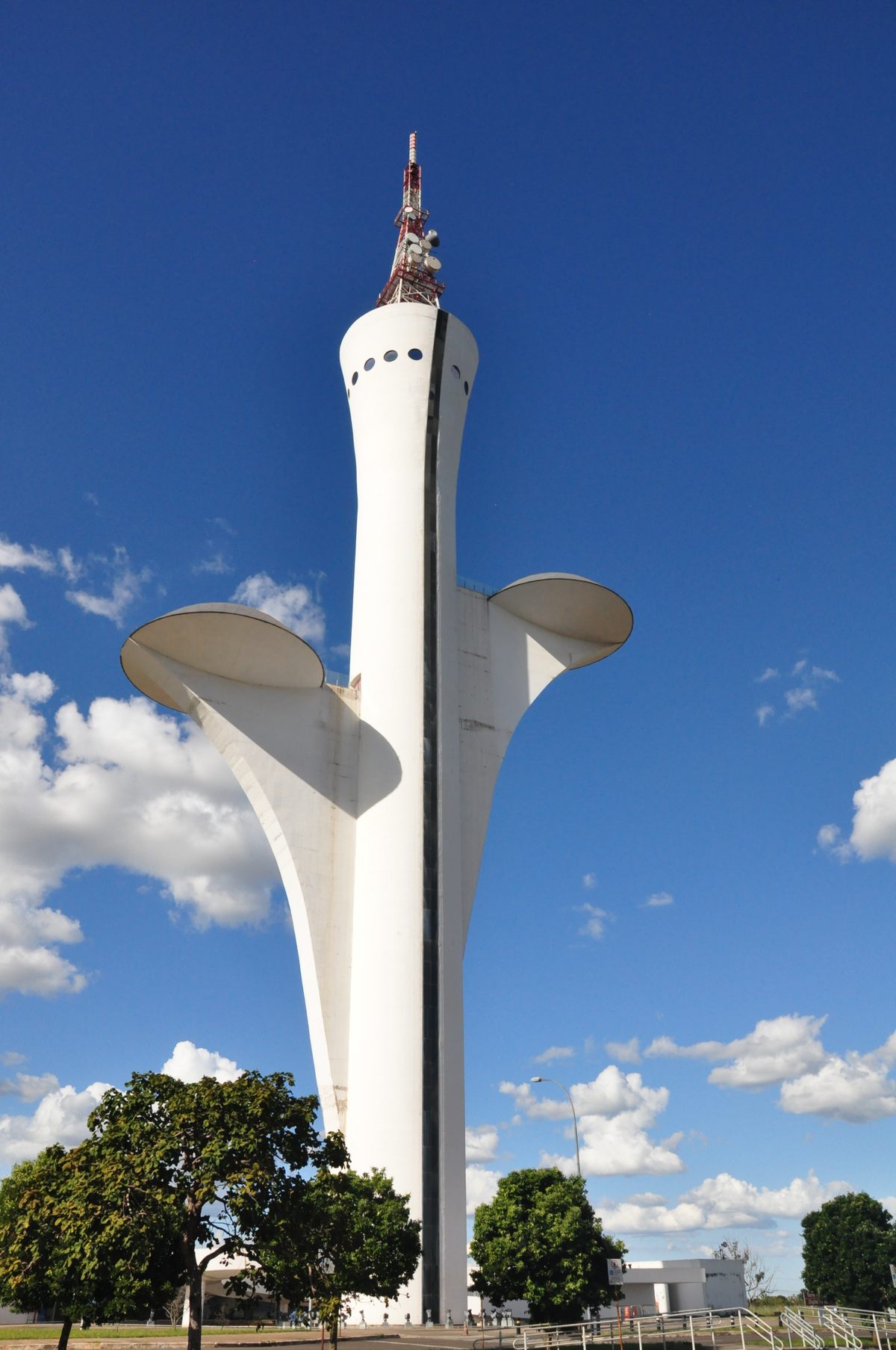 Torre de TV Digital – Brasília, Brazil - Atlas Obscura