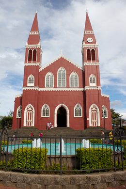 Iglesia de Nuestra Señora de las Mercedes – Grecia, Costa Rica - Atlas  Obscura