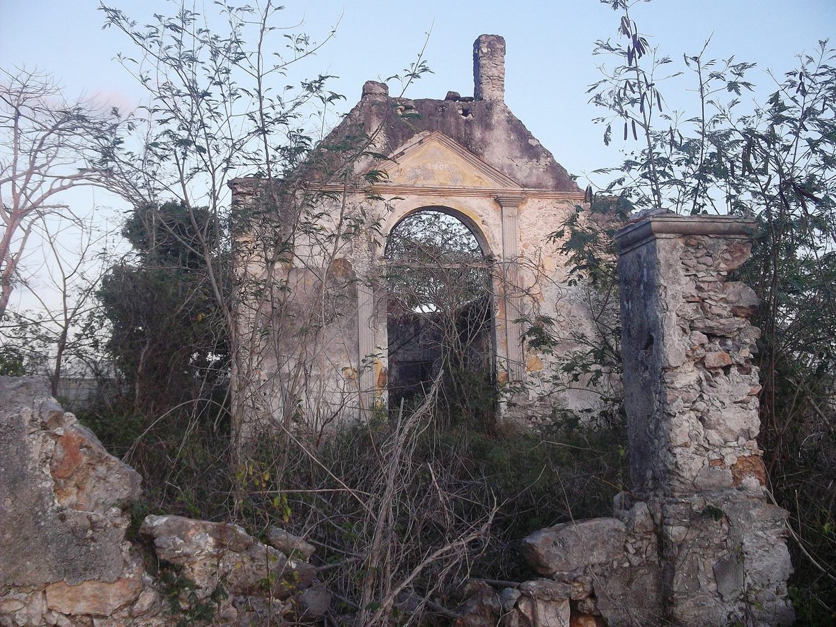 The rise of private haciendas, like this one on the outskirts of Mérida, throughout the Yucatán contributed to the Caste War.