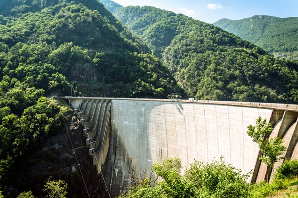 Verzasca Dam