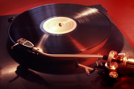 Songs such as Happy Birthday have both high positive "emotional valence" and ultra-happy major seventh chords. 