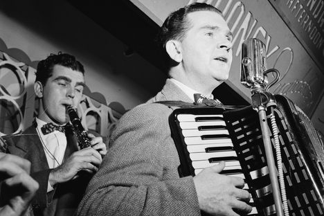 Accordions were popular across the Atlantic, too, with the blind musician Joe Mooney playing across the United States throughout the 1940s.