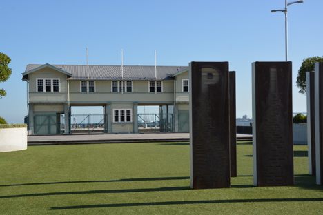 Princes Pier terminal building