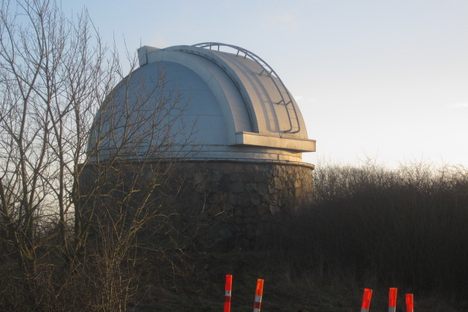 Schmidt Telescope building