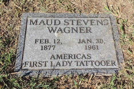 Maud Wagner's grave.
