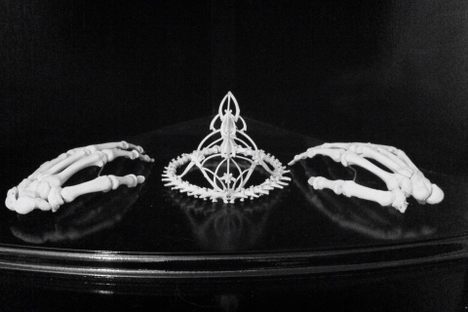 Crown of Bones made by Matthaeus Ball