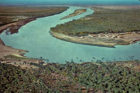 Vintage photo of the Tigris River, flowing through Iraq. The cradle of civilization and of shaku maku.