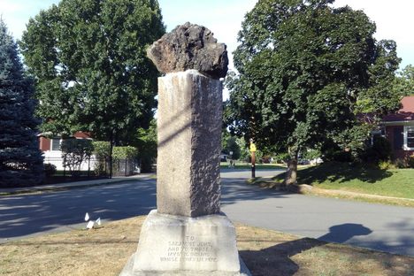 Sagamore John Burial Monument