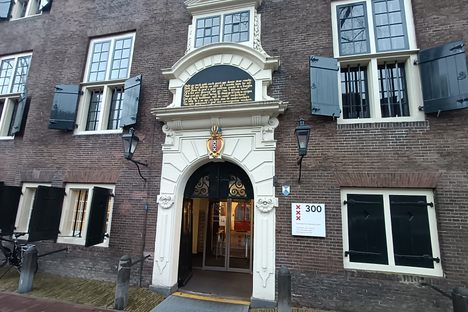 Stadsbank van Lening (City Bank of Lending)
