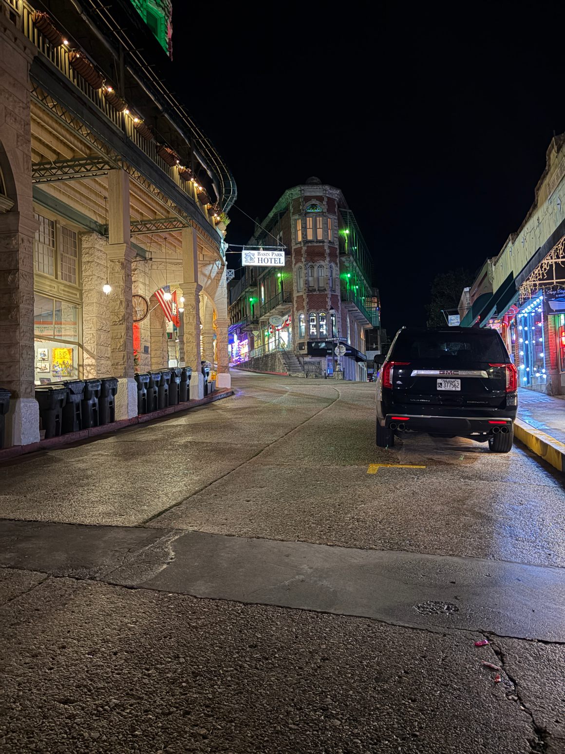 Eureka Springs ... *at night*