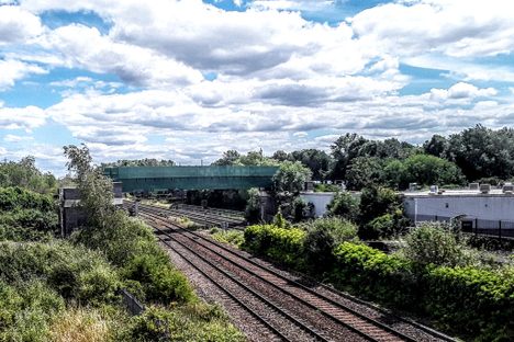 The new bridge over the midland main line taken from the A60