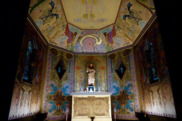 The oratory interior.
