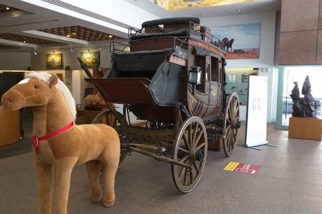 Tthe 1895 Concord stagecoach and "Bridget."