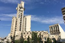 A view of the Palatul administrativ building.
