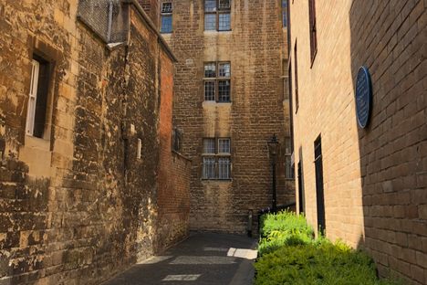 St Helen's Passageway, where Jane Burden was born.