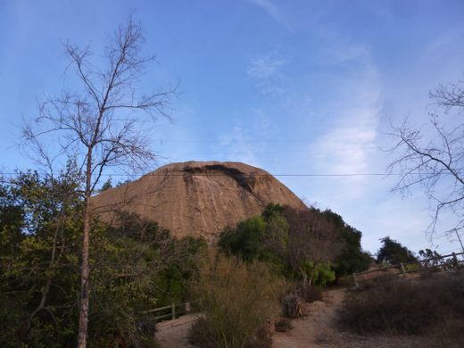 Eagle Rock – Los Angeles, California - Atlas Obscura