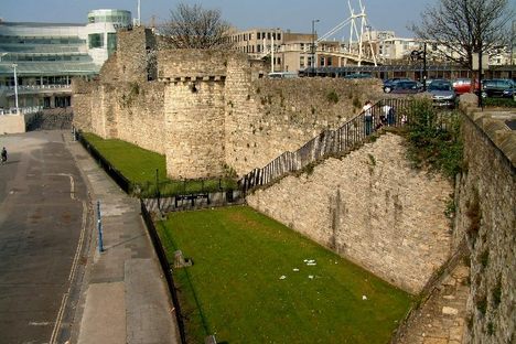 A parking lot on top of the medieval walls.