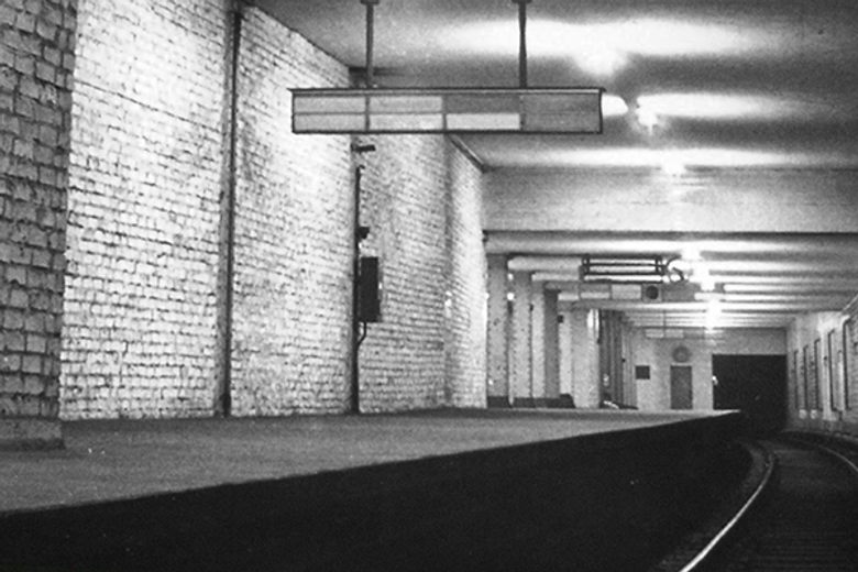 Inside the Forgotten Ghost Stations of a Once-Divided Berlin - Atlas Obscura