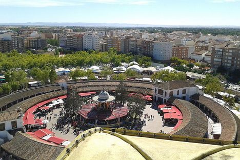 The "circles" part of the fairground.