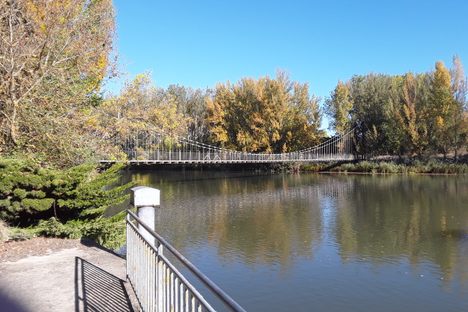 Attractive suspension footbridge close to the interpretation centre at Herrera de Pisguera