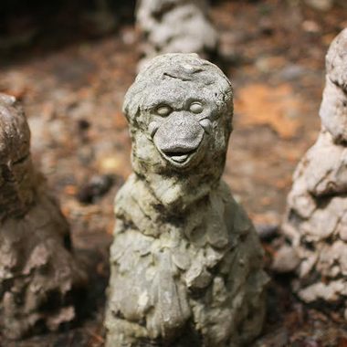 The statues commemorate a legendary 20th-century monkey massacre.