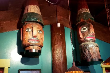 Interior totem wall decor