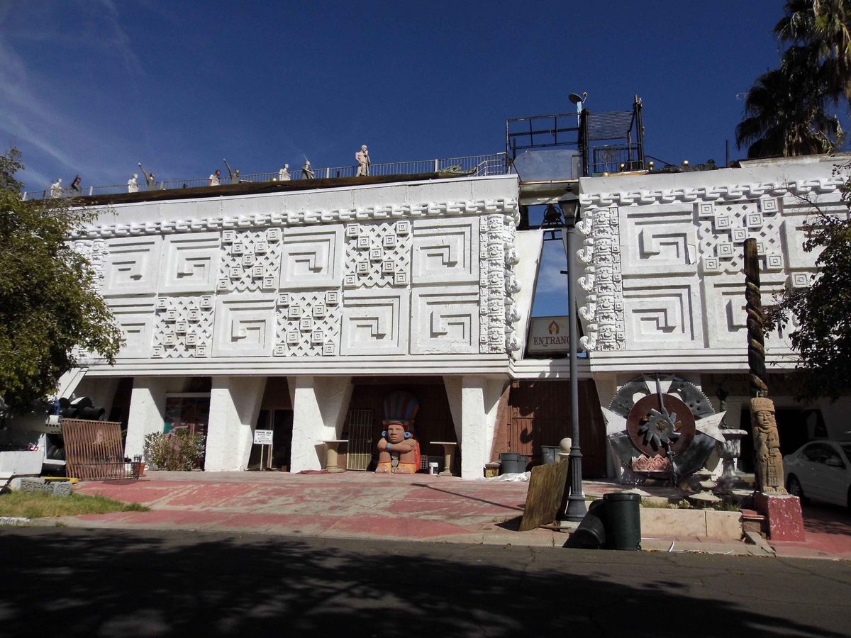 Lonnie Hammargren's House – Las Vegas, Nevada - Atlas Obscura