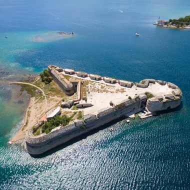 Just the sight of the arrow-shaped fortress intimidated would-be attackers.