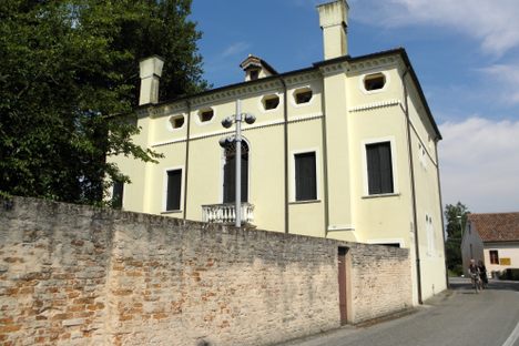 The outside of Giacomo Matteoti's house.