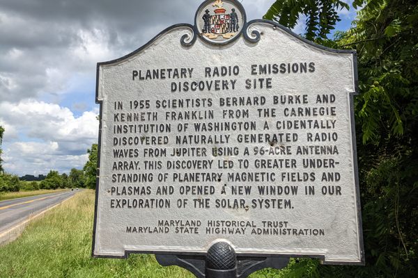 Planetary Radio Emissions Discovery Site