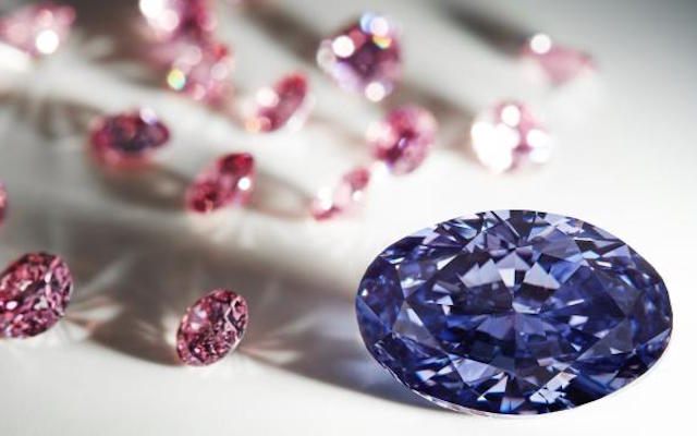 LA Museum Hosts Rare Fancy Colored Diamond Exhibit