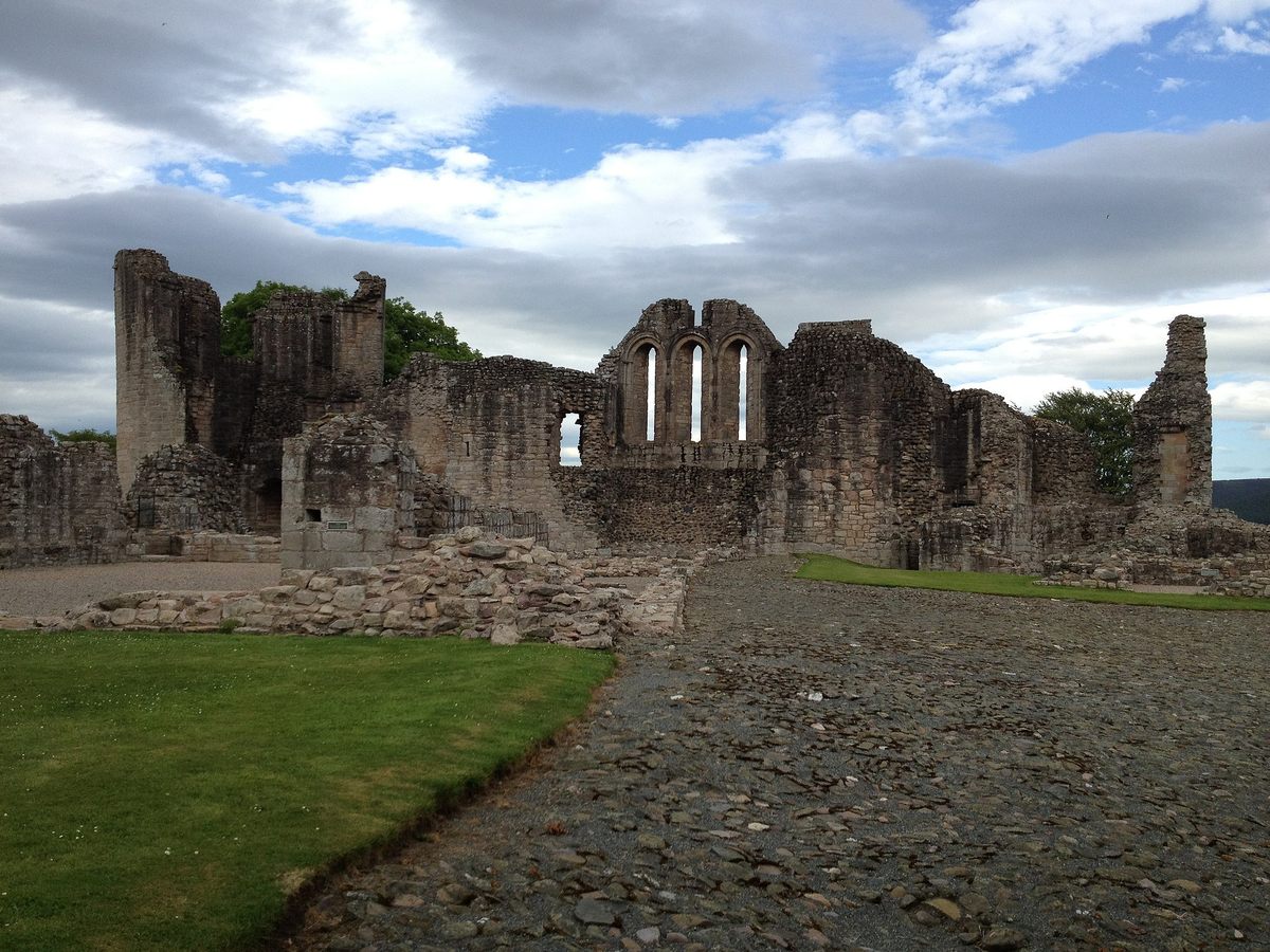 Now hiring: Kildrummy Castle, also a complete ruin.