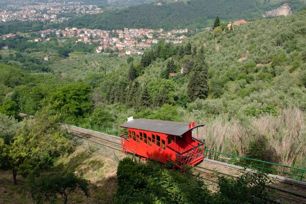 The funicular.