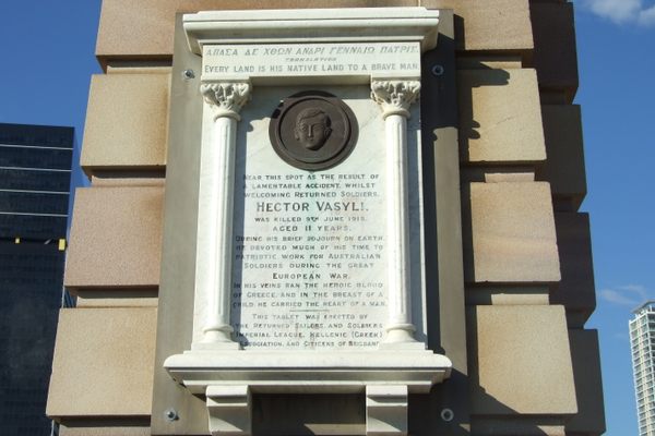 Memorial to Hector Vasyli on the southern abutment of the old Victoria Bridge in Brisbane.