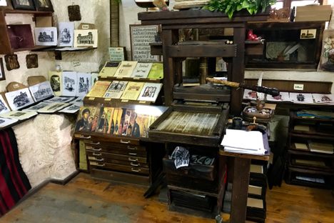 Replica of Guttenberg's printing press.