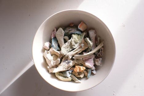 How to Incorporate Human Remains Into Your Dinner Party