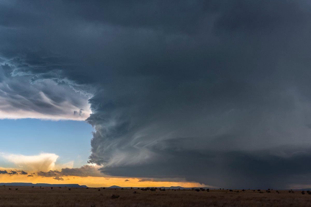 A supercell thunderstorm near Folsom, New Mexico; flash floods following a similar event in 1908 led to McJunkin's discovery.