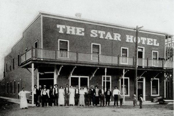 The Star Hotel around 1910.