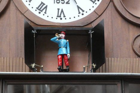 Horloge Charvet